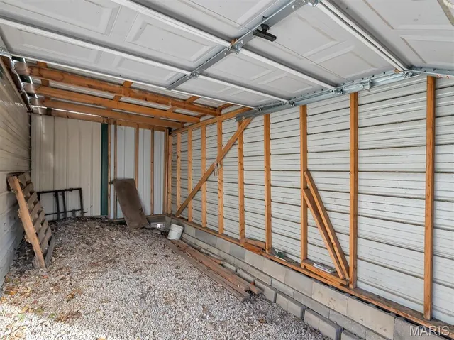 $428,000 | 6028 Hwy Ac, Leslie, MO 63056