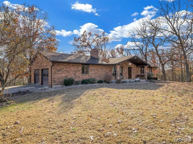 $428,000 | 6028 Hwy Ac, Leslie, MO 63056