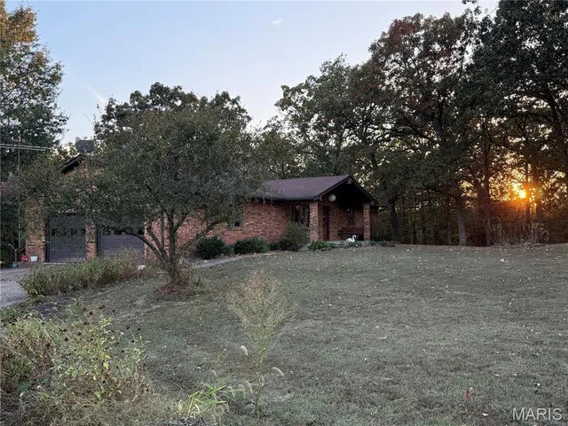 $428,000 | 6028 Hwy Ac, Leslie, MO 63056