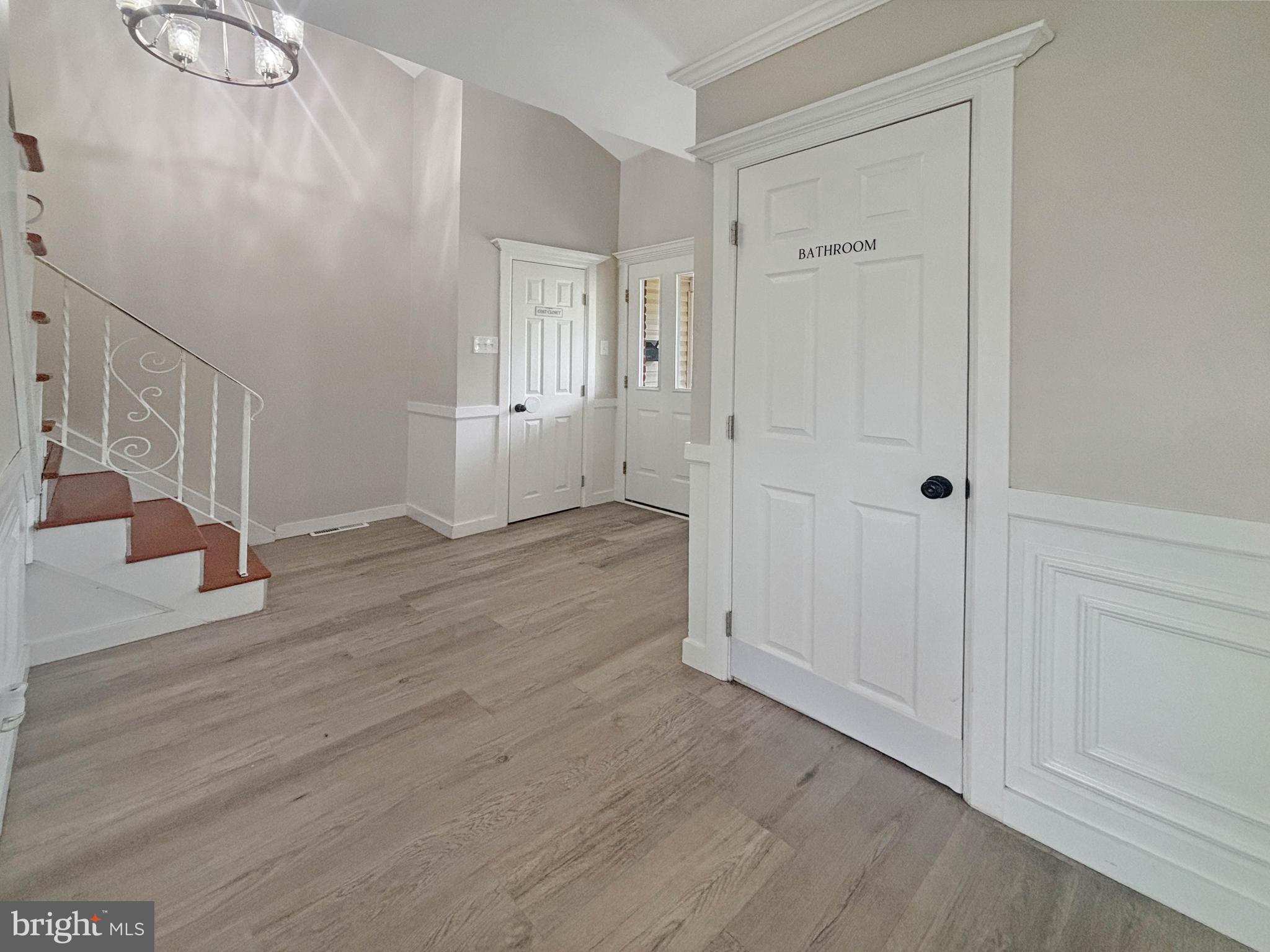 119 Colonial Road Beverly, NJ 08010 - Photo 14 of 29