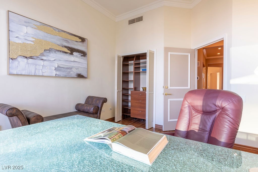 2877 Paradise Road, Unit 2602 Las Vegas, NV 89109 - Photo 30 of 52 Gallery Image 30