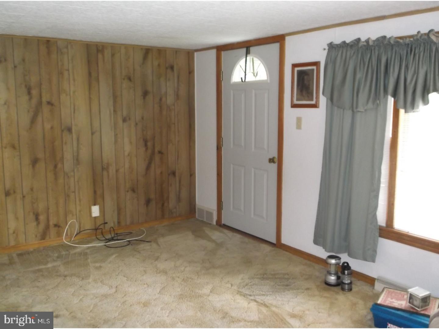 201 Davis Mill Road Greenwich, NJ 08323 - Photo 4 of 19 Gallery Image 4