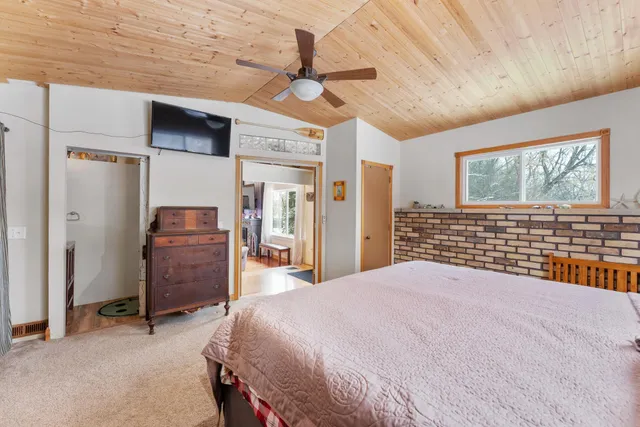 $479,900 | 50495 Evergreen Avenue, Rush City, MN 55069