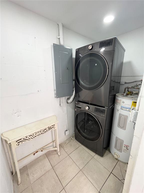 3428 Ithaca Street North St. Petersburg, FL 33713 - Photo 17 of 22 a utility room with dryer and washer