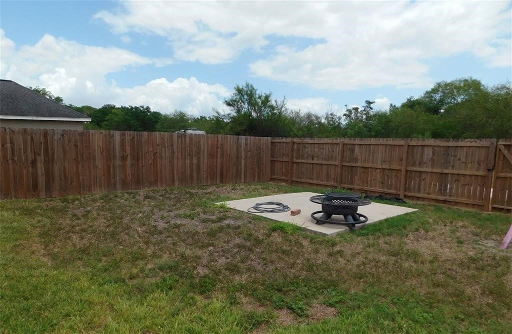1250 Lawrence Trail Alice, TX 78332 - Photo 22 of 24