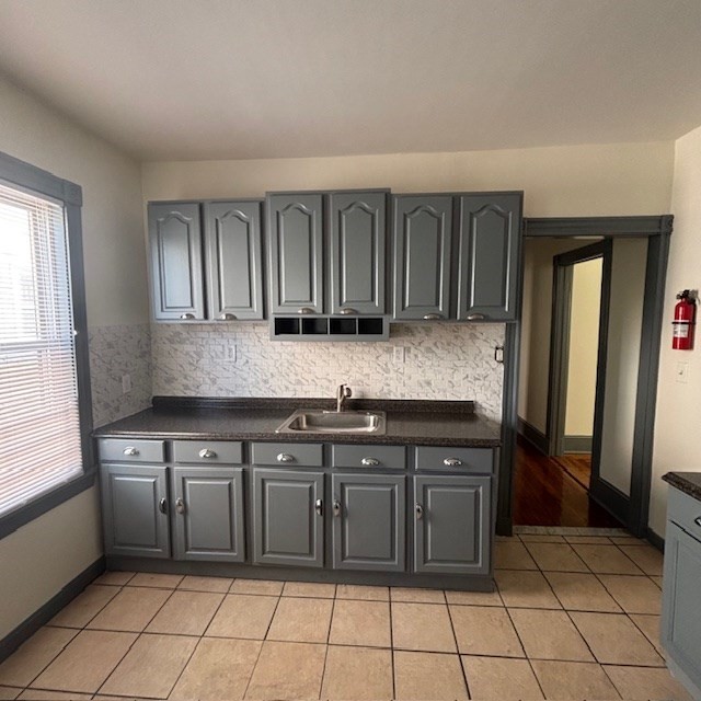 19 Topliff Street, Unit 2 Boston, MA 02122 - Photo 4 of 5