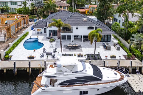 $5,475,000 | 425 Coral Way, Fort Lauderdale, FL 33301