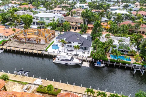 $5,475,000 | 425 Coral Way, Fort Lauderdale, FL 33301