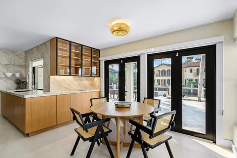 $5,475,000 | 425 Coral Way, Fort Lauderdale, FL 33301