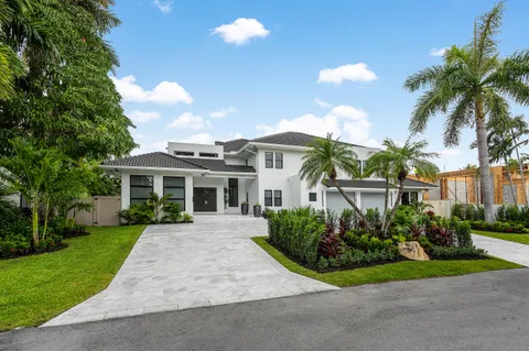 $5,475,000 | 425 Coral Way, Fort Lauderdale, FL 33301