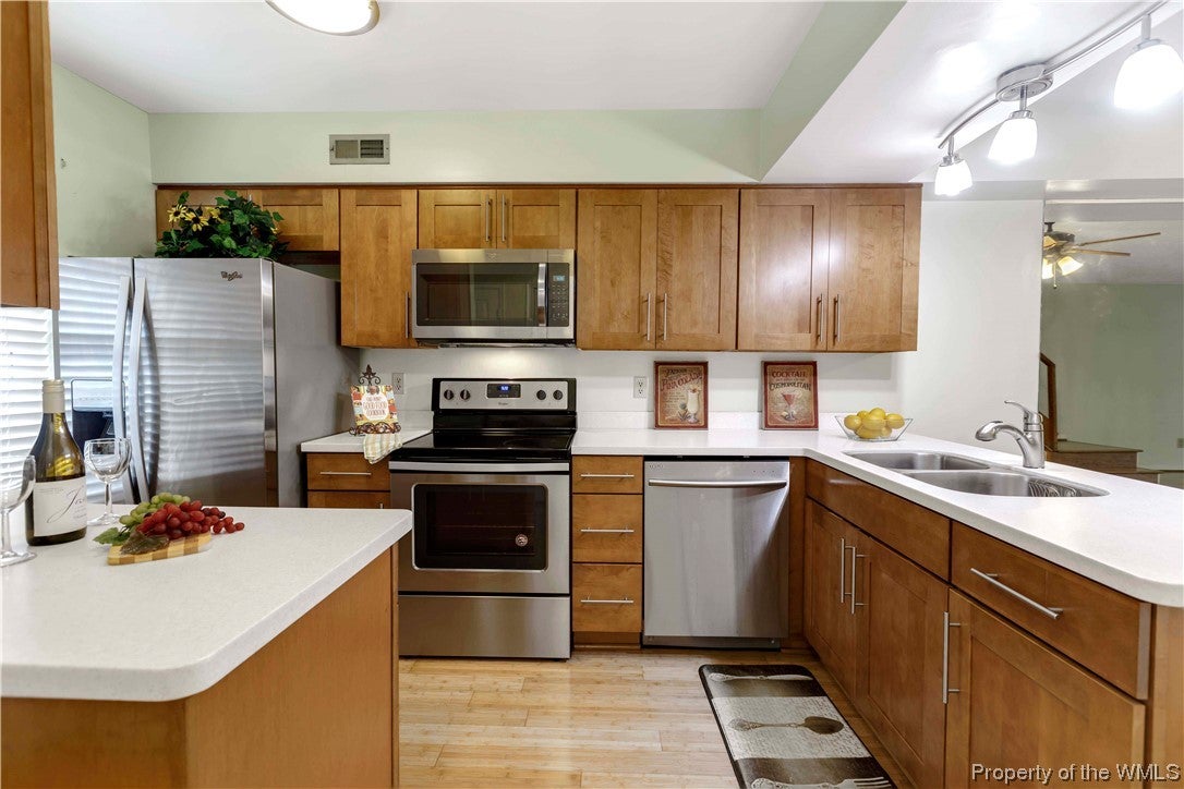 439 Lester Road, Unit 7 Newport News, VA 23601 - Photo 11 of 29 Gallery Image 11