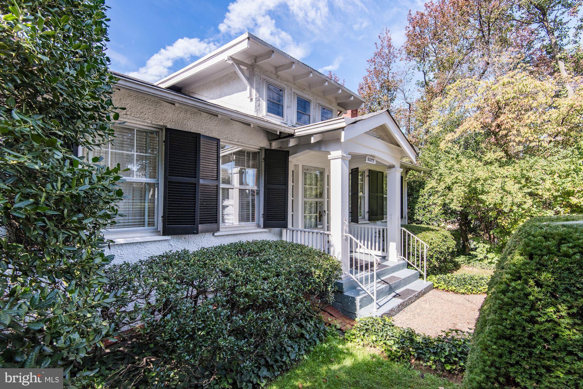 3322 North Glebe Road Arlington, VA 22207 - Photo 2 of 9 Authentic Cement/stucco siding