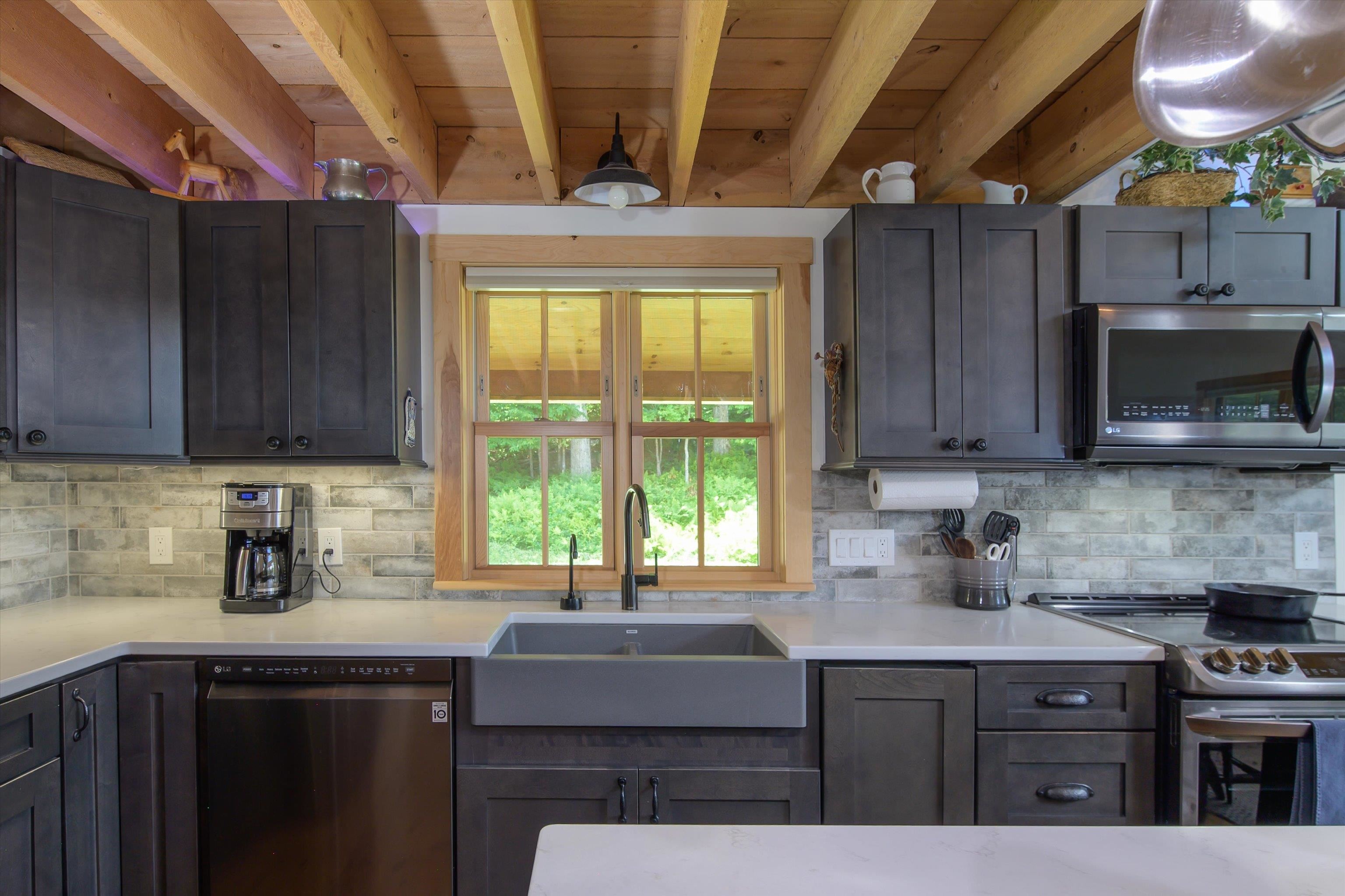 2865 Bridgewater Hill Road Bridgewater, VT 05035 - Photo 11 of 58