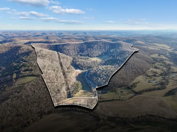 $2,599,000 | 215 Hickman Creek Road South, Hickman, TN 38567