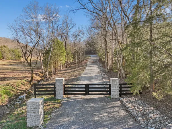 a view of a tennis court