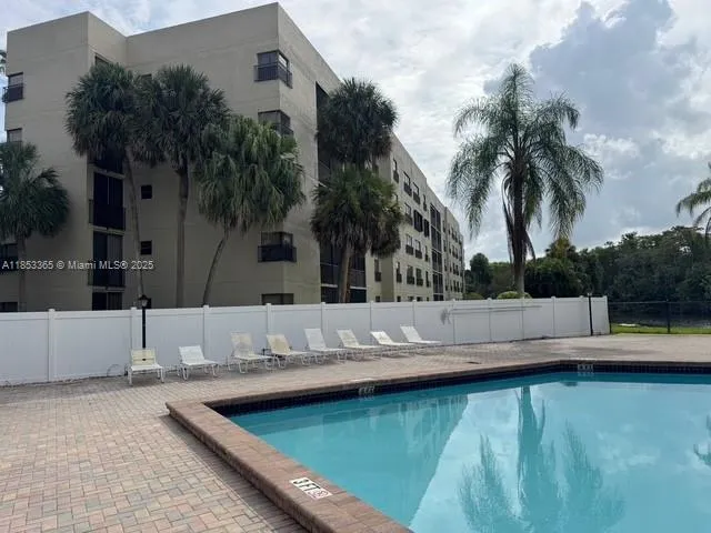 $199,900 | 3000 Northwest 42nd Avenue, Unit B505, Coconut Creek, FL 33066