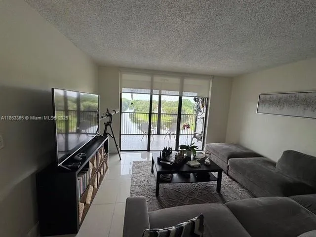 $199,900 | 3000 Northwest 42nd Avenue, Unit B505, Coconut Creek, FL 33066