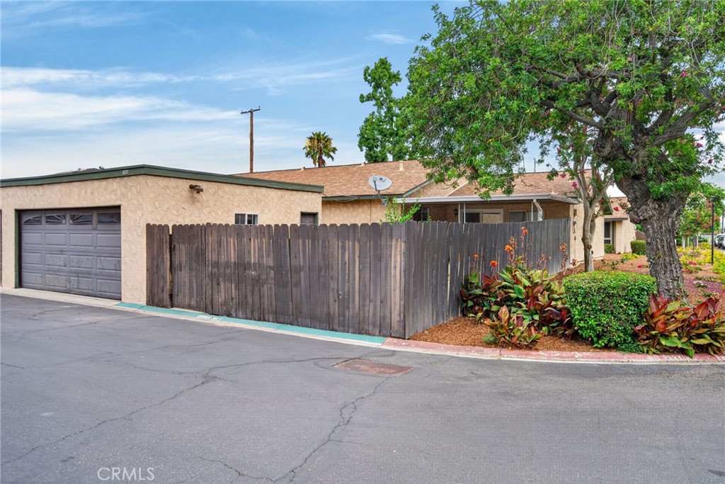 6377 La Mirada Way Riverside, CA 92504 - Photo 32 of 36 Gallery Image 32