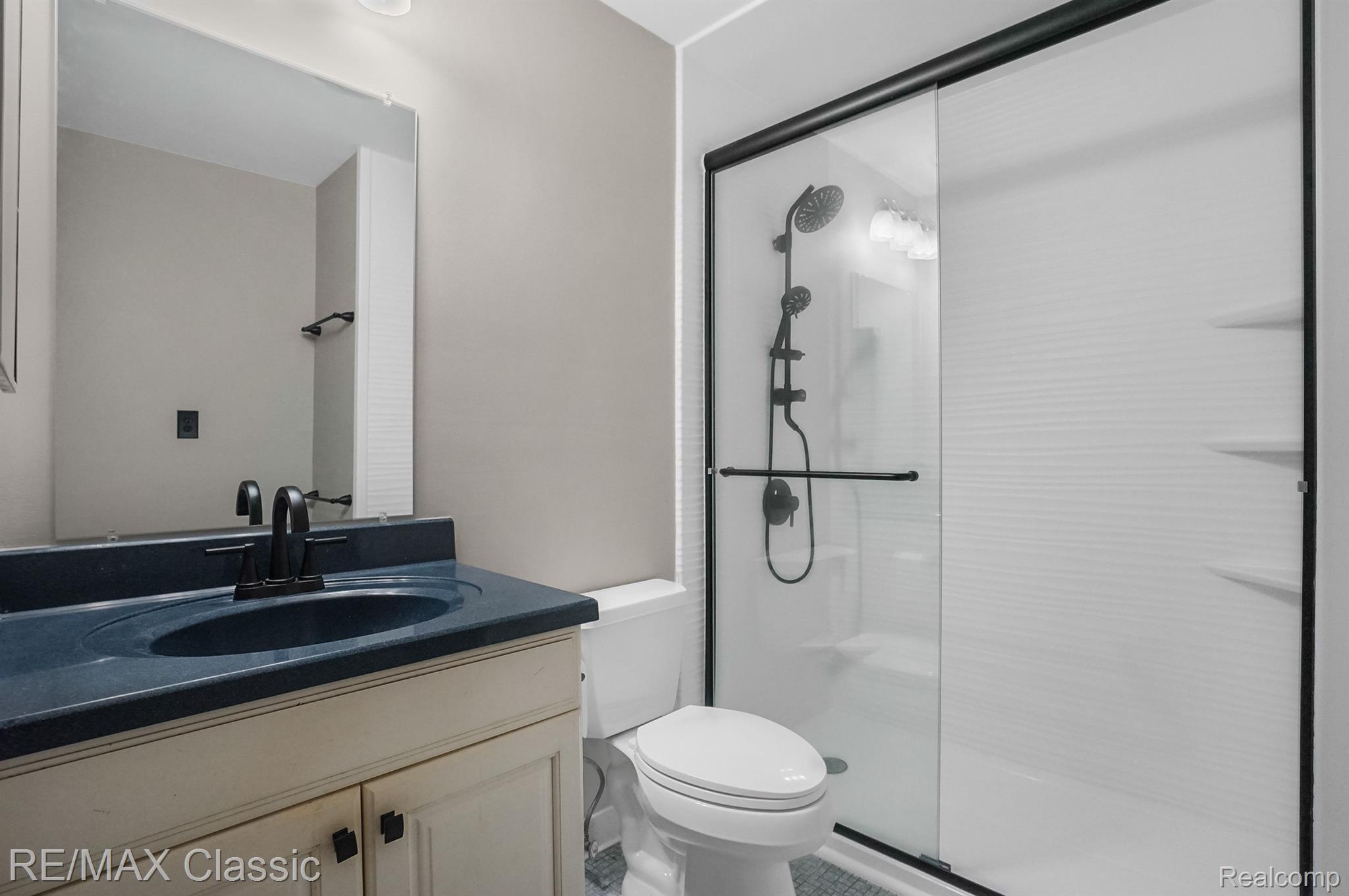 2011 Decker Road Walled Lake, MI 48390 - Photo 17 of 37 Gallery Image 17