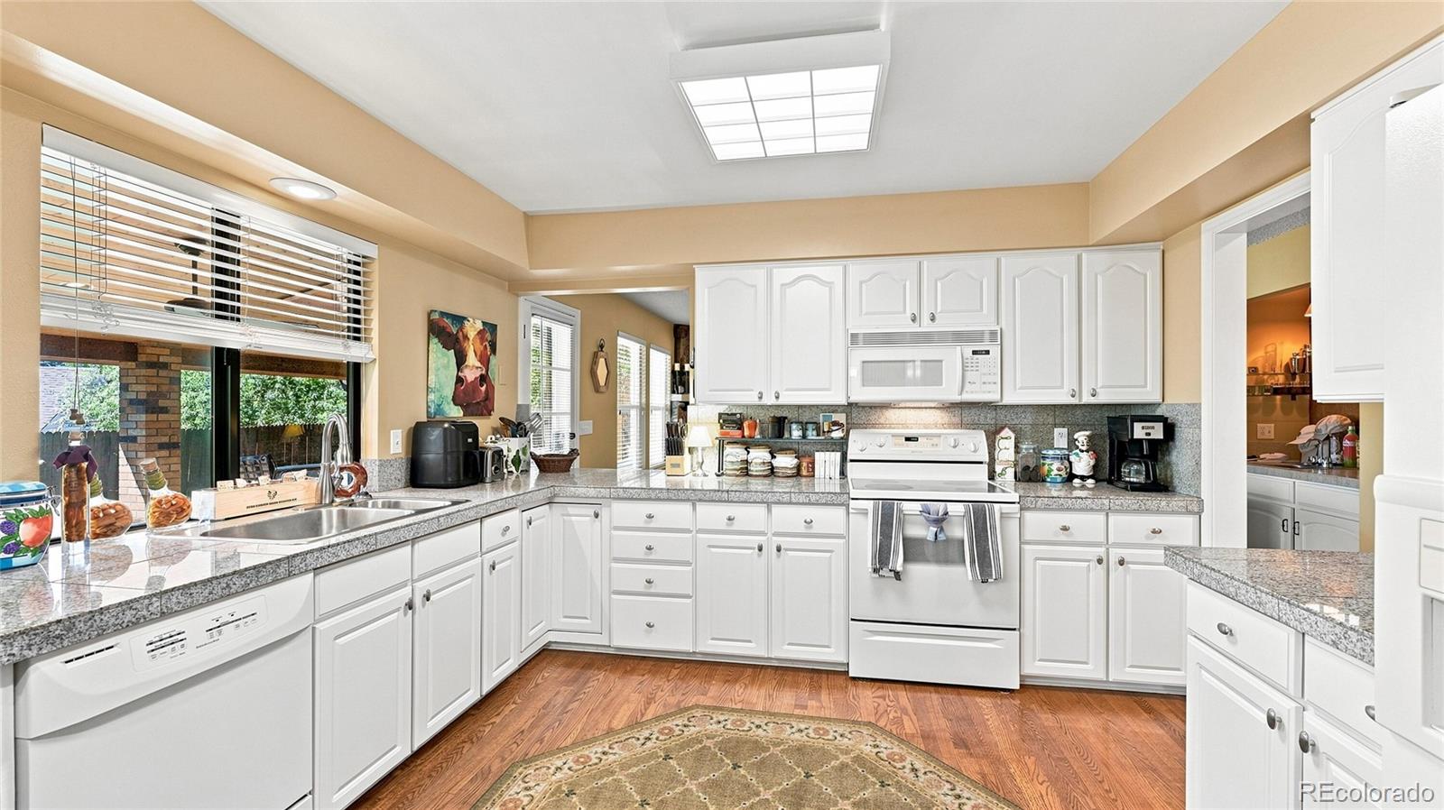 6363 South Reed Way Littleton, CO 80123 - Photo 6 of 39 Gallery Image 6