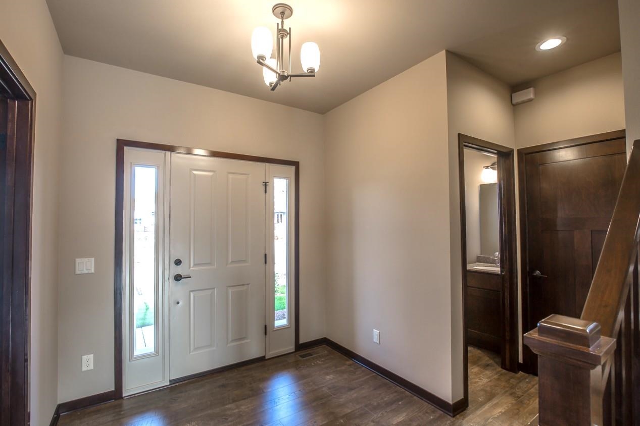 517 Spindrift Mount Horeb, WI 53572 - Photo 11 of 27