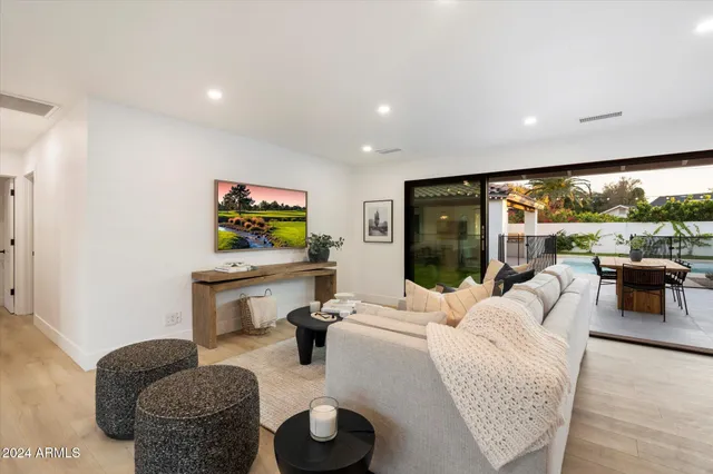 $12,500 | 3827 East Hazelwood Street, Phoenix, AZ 85018