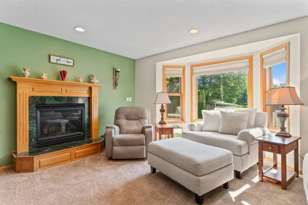 $465,000 | 1405 17th Drive Southwest, Austin, MN 55912