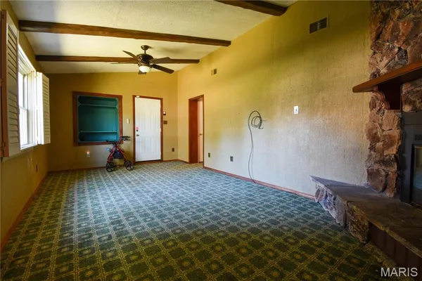 $129,900 | 802 East Pleasant Street, Bunker Hill, IL 62014