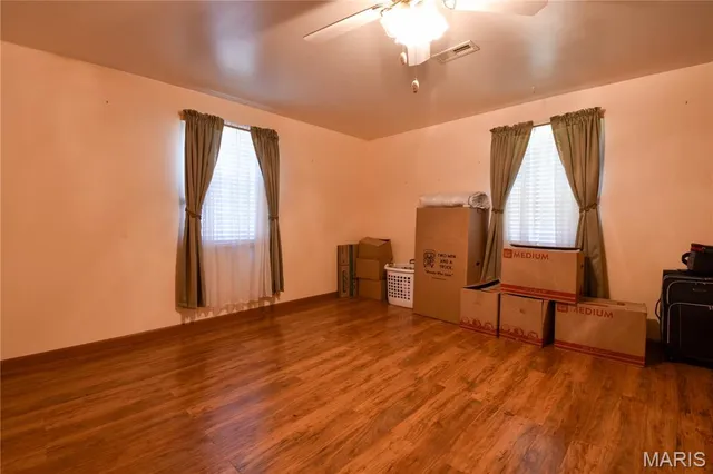 $129,900 | 802 East Pleasant Street, Bunker Hill, IL 62014