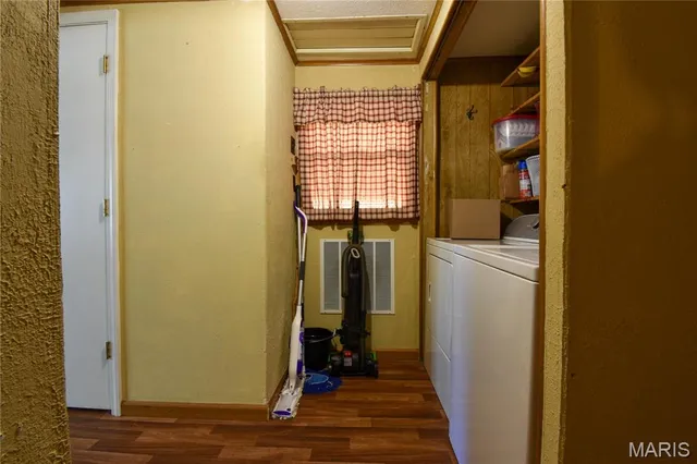 $129,900 | 802 East Pleasant Street, Bunker Hill, IL 62014