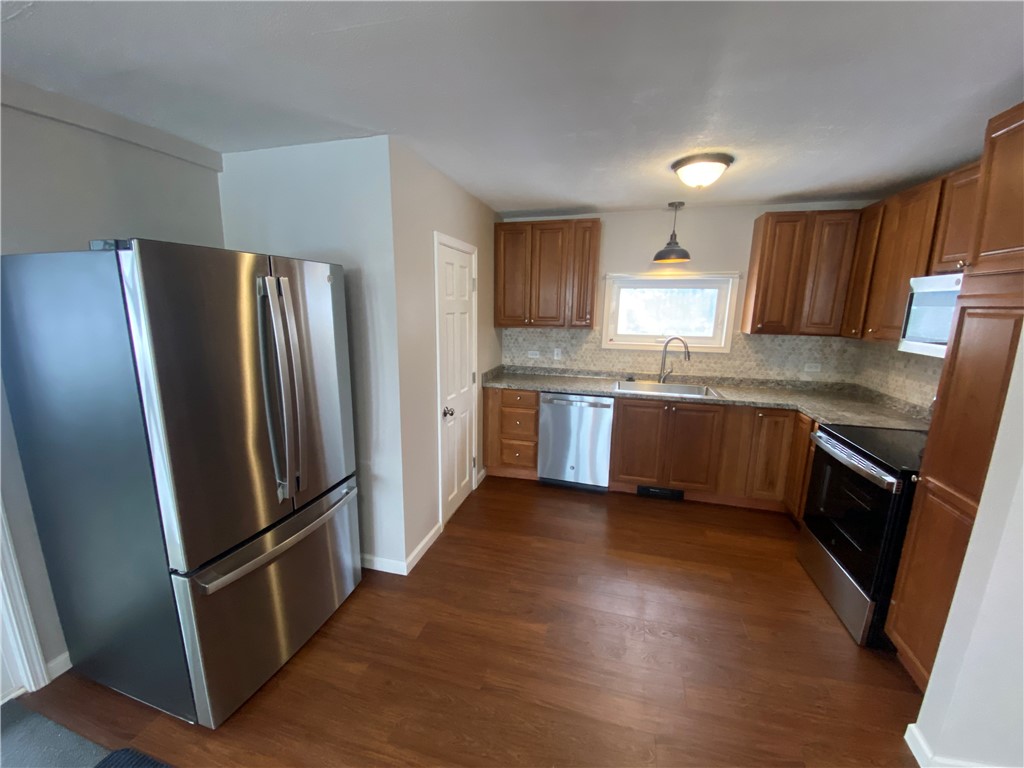 35 2nd Avenue Greece, NY 14612 - Photo 15 of 35