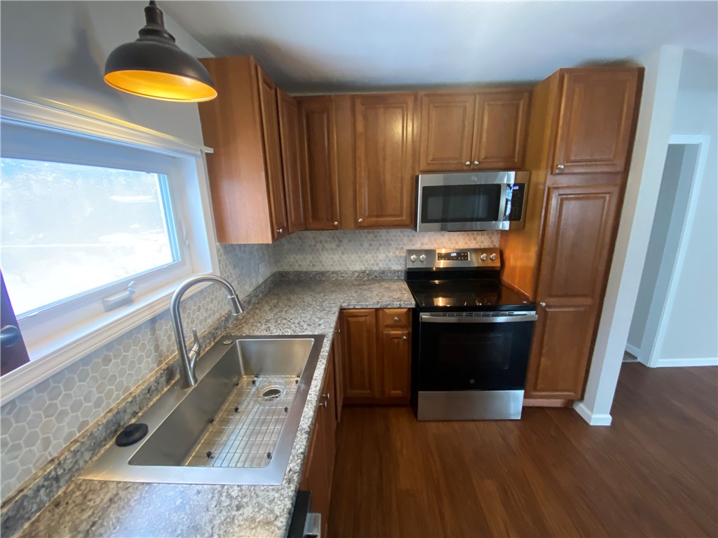 35 2nd Avenue Greece, NY 14612 - Photo 16 of 35