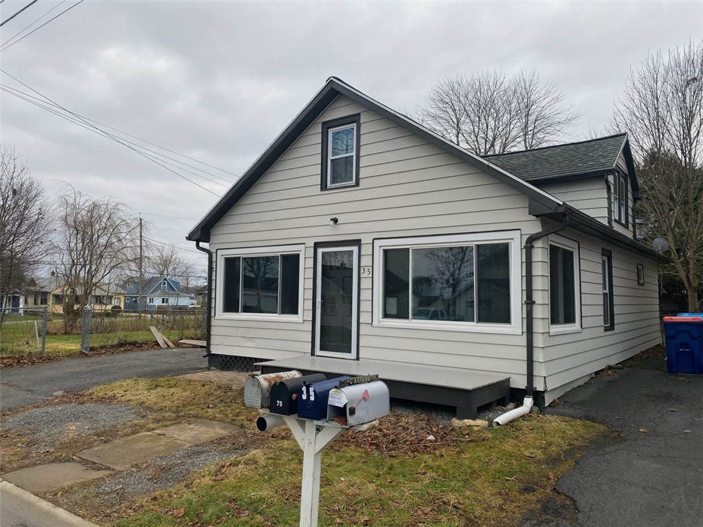 35 2nd Avenue Greece, NY 14612 - Photo 3 of 35