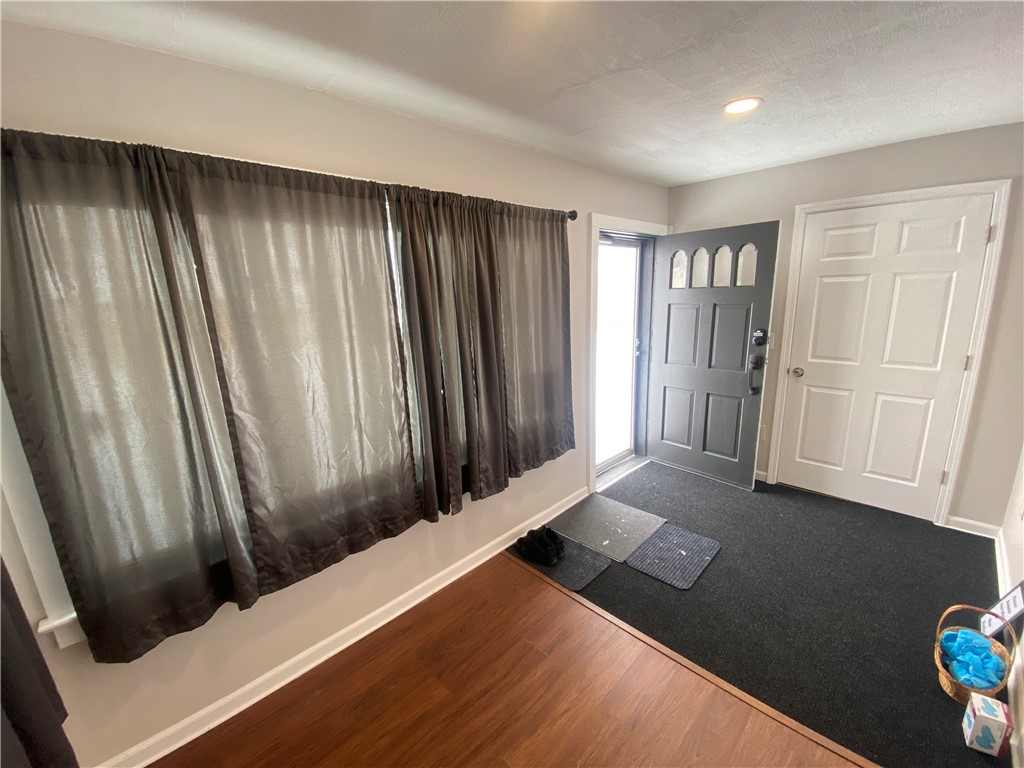 35 2nd Avenue Greece, NY 14612 - Photo 5 of 35