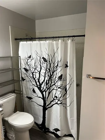 $215,000 | 402 Willow Drive, O'Fallon, IL 62269