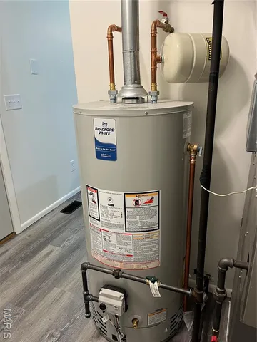 $215,000 | 402 Willow Drive, O'Fallon, IL 62269