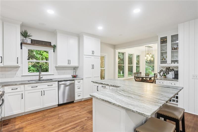 2295 Ansley Court Canton, GA 30114 - Photo 14 of 41