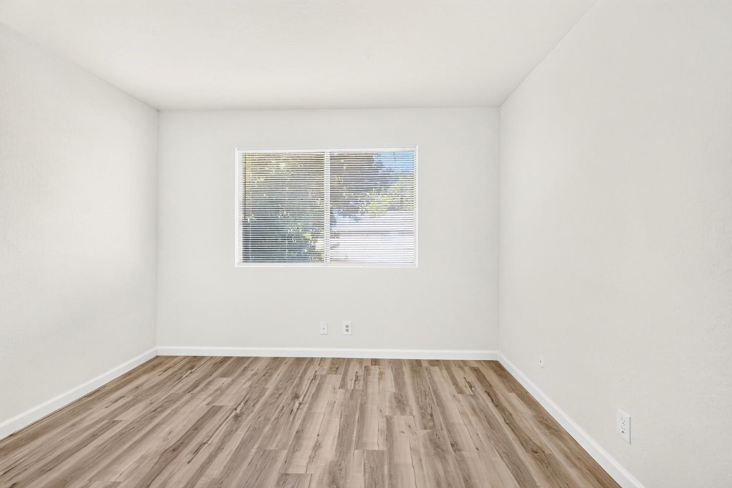 440 East Bianchi Road, Unit 2 Stockton, CA 95207 - Photo 21 of 32