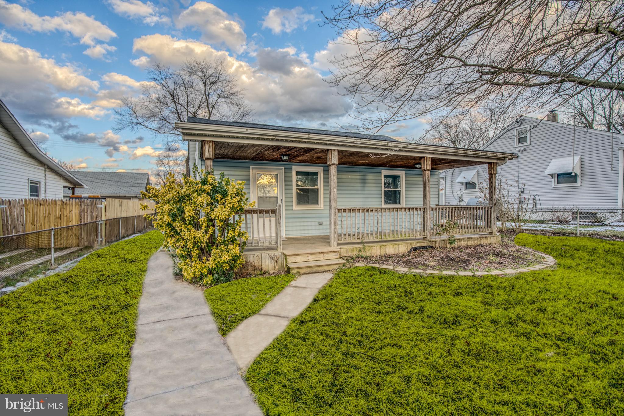 4 Right Rudder Court Middle River, MD 21220 - Photo 2 of 29