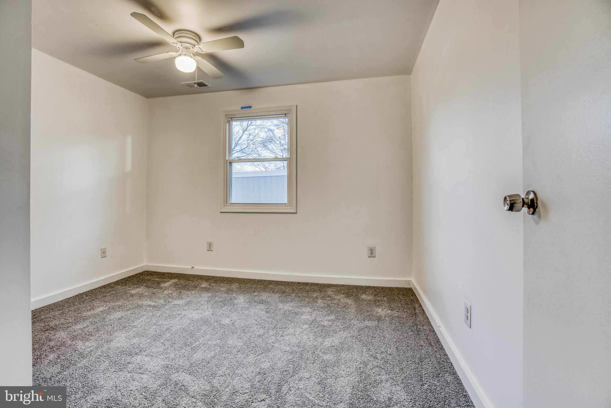 4 Right Rudder Court Middle River, MD 21220 - Photo 19 of 29