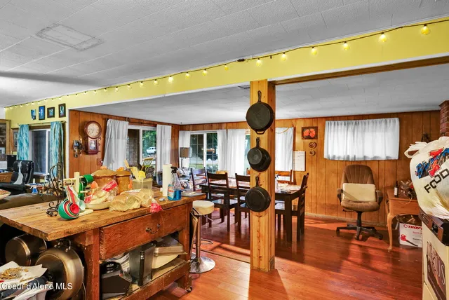 $375,000 | 33619 Spruce Street, Bayview, ID 83803