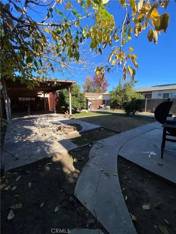 $4,500 | 13815 Vanowen Street, Van Nuys, CA 91405