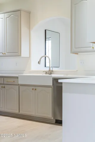 $3,300 | 6686 East Eagle Crest Drive, Flagstaff, AZ 86004