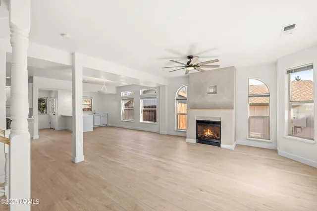 $3,300 | 6686 East Eagle Crest Drive, Flagstaff, AZ 86004