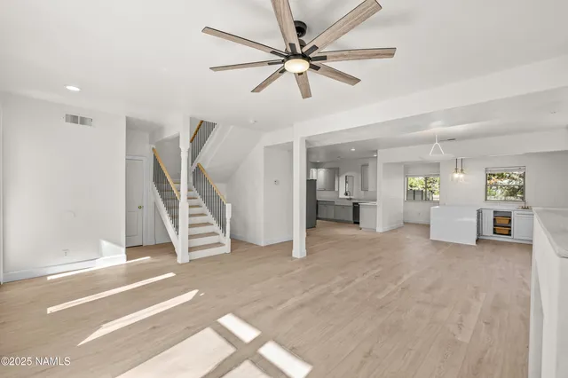 $3,300 | 6686 East Eagle Crest Drive, Flagstaff, AZ 86004