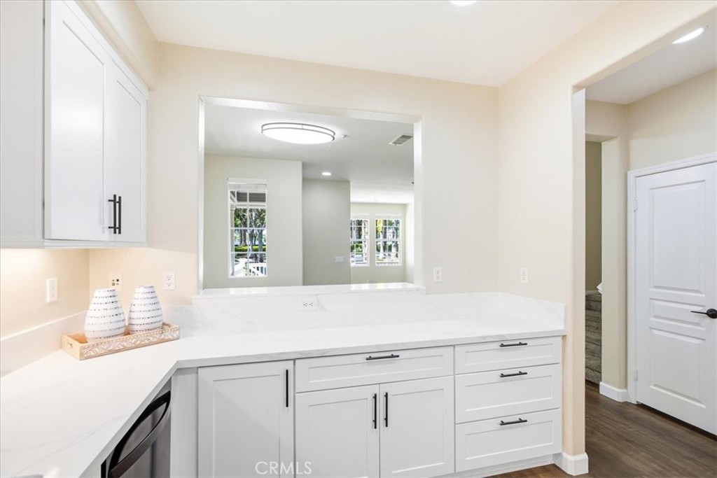 27 Whitworth Ladera Ranch, CA 92694 - Photo 15 of 33