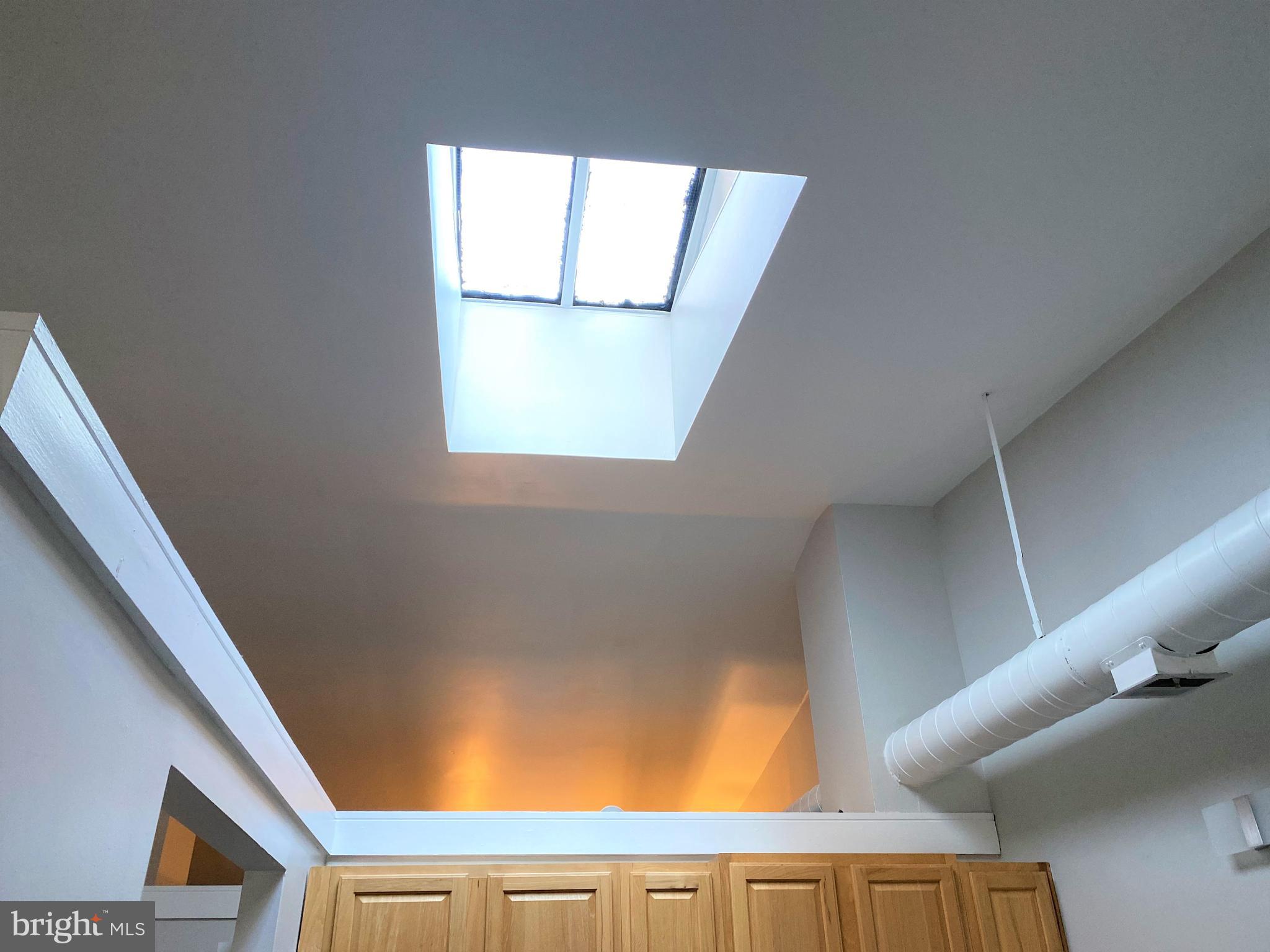 222 Church Street, Unit 4K Philadelphia, PA 19106 - Photo 12 of 16 a view of an entryway