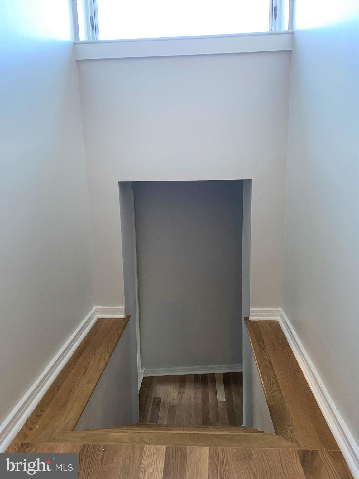 222 Church Street, Unit 4K Philadelphia, PA 19106 - Photo 9 of 16 a view of staircase