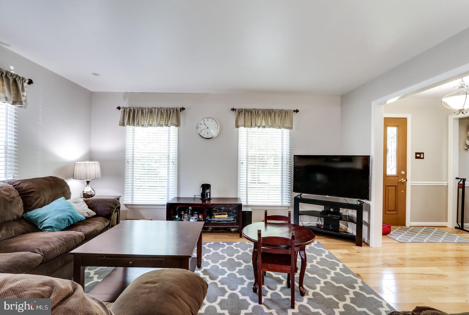567 School Road York, PA 17407 - Photo 3 of 25 Gallery Image 3