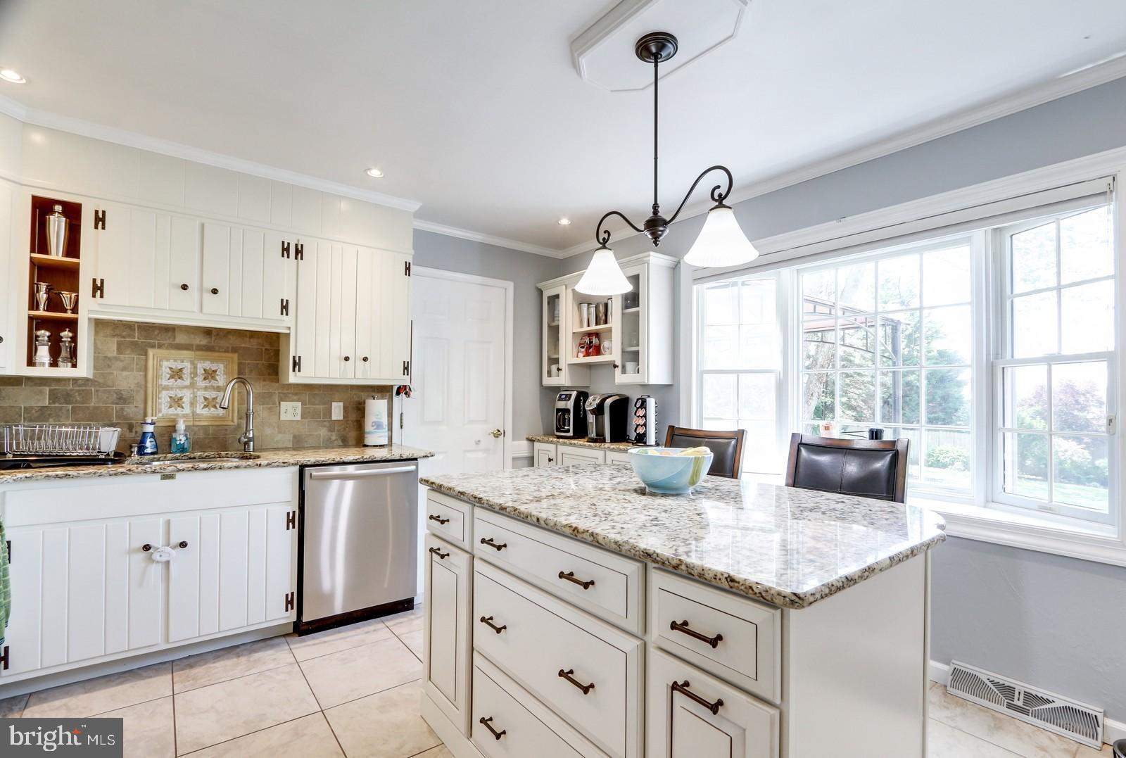 567 School Road York, PA 17407 - Photo 8 of 25 Gallery Image 8